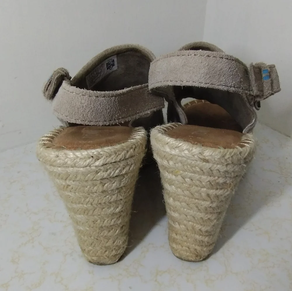 Toms Open Toe Sandals for Women's (8)